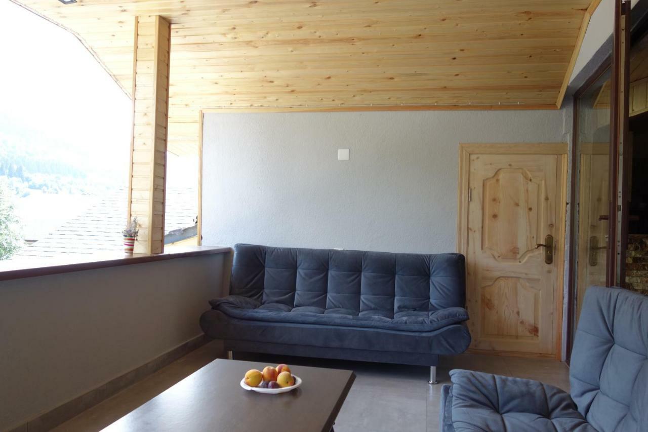 Guest House 26 Mestia Exterior photo